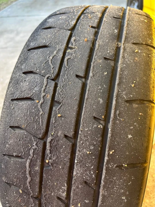 2001 Honda AP1 S2000 - Image 2 of 19