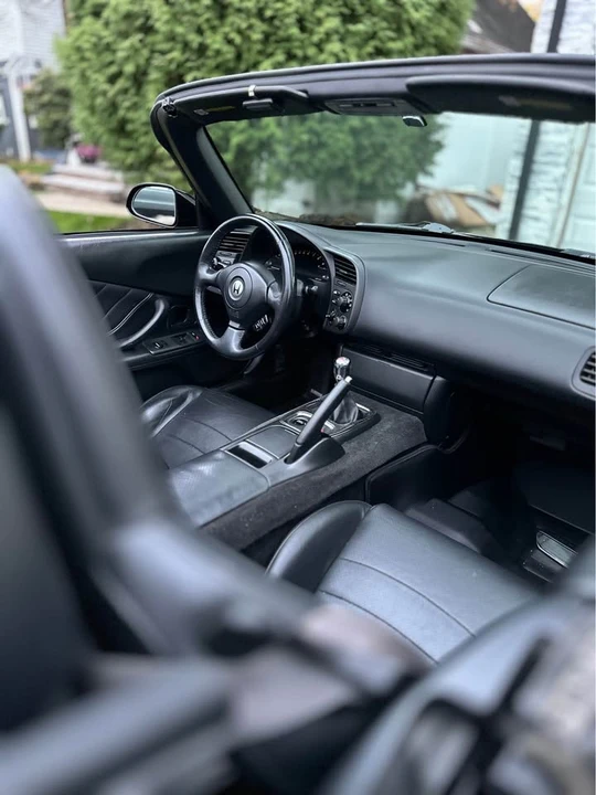 2001 Honda AP1 S2000 - Image 14 of 19