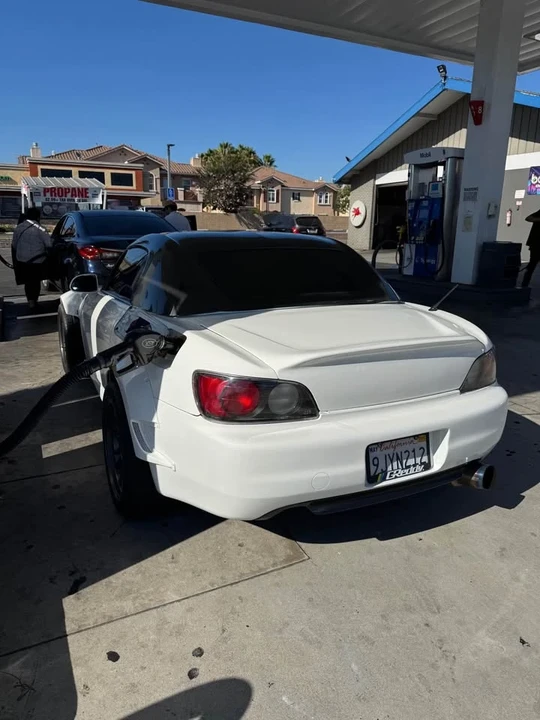2001 Honda AP1 S2000 - Image 14 of 16