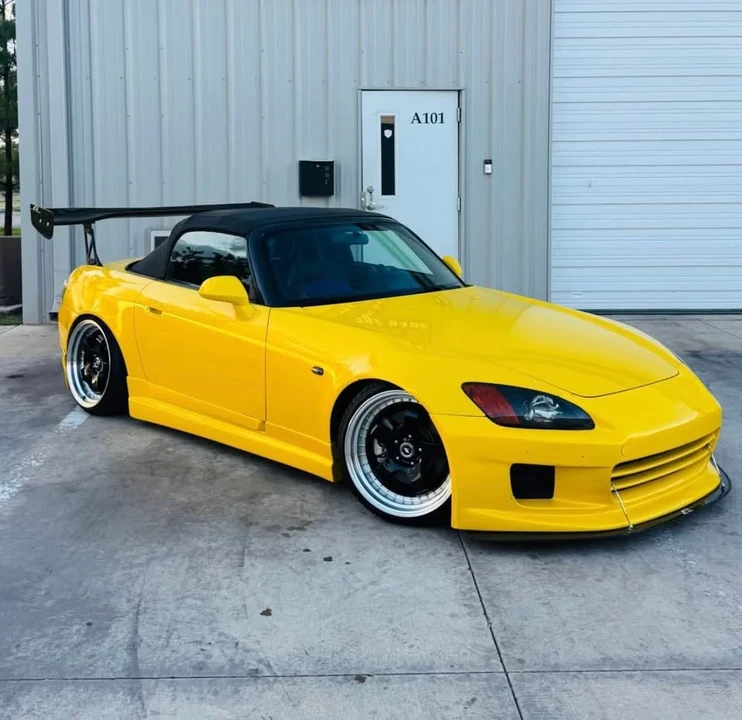 2001 Honda AP1 S2000 - Image 4 of 12