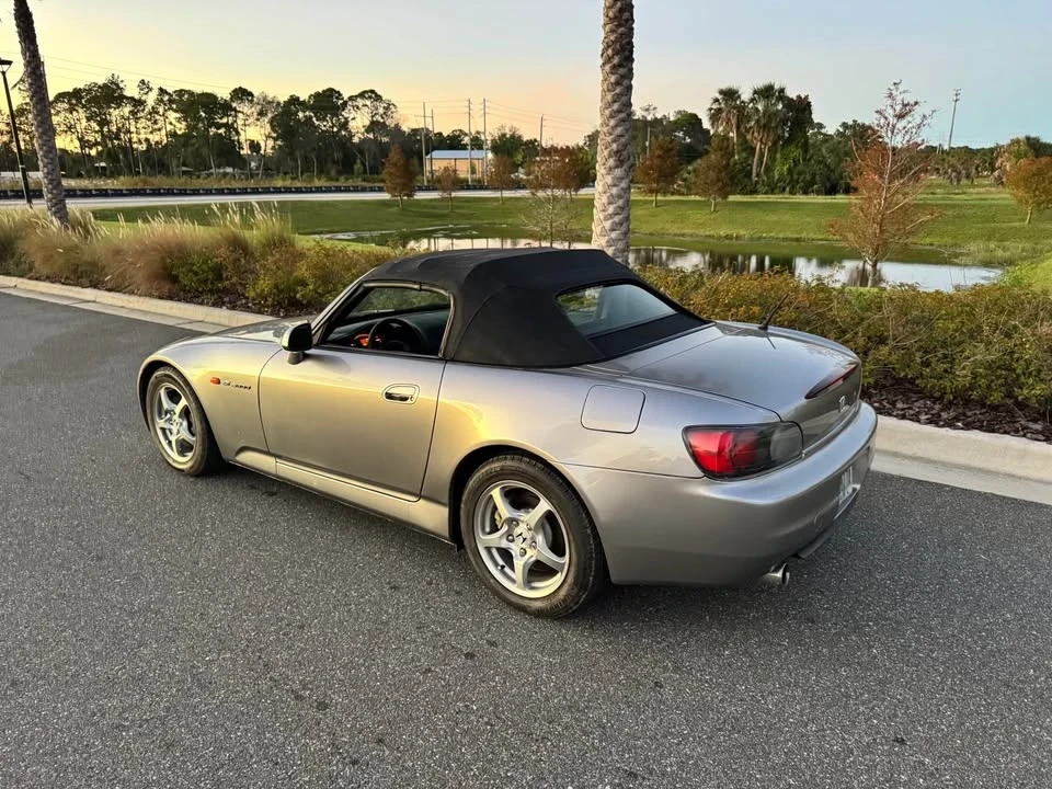 2001 Honda AP1 S2000 - Image 5 of 8