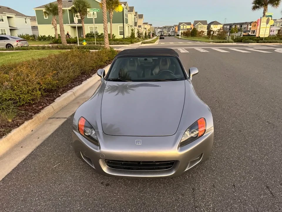 2001 Honda AP1 S2000 - Image 2 of 8