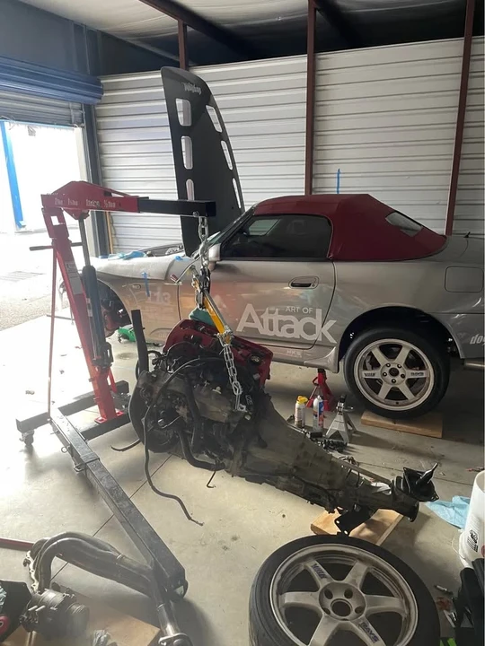 2001 Honda AP1 S2000 - Image 2 of 3