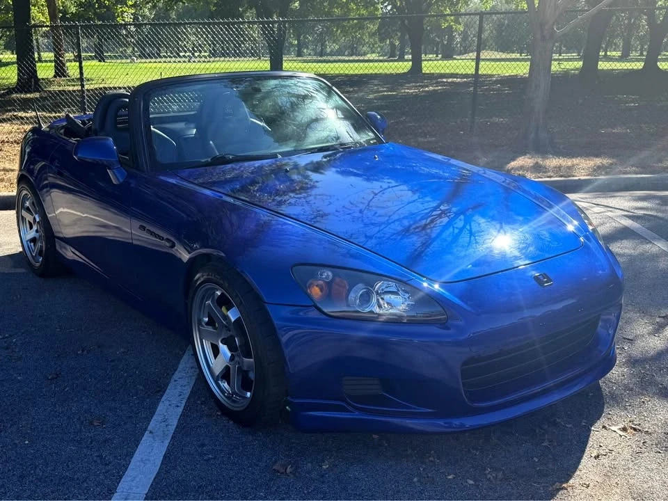 2001 Honda AP1 S2000 - Image 2 of 20