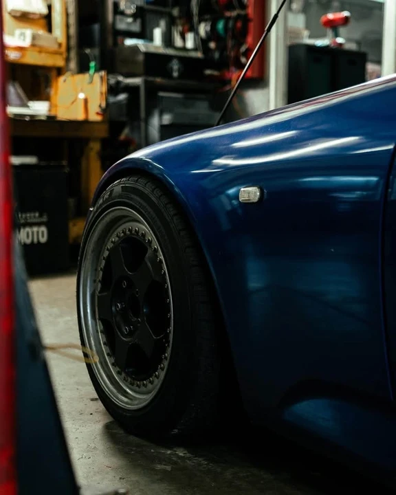 2001 Honda AP1 S2000 - Image 2 of 6