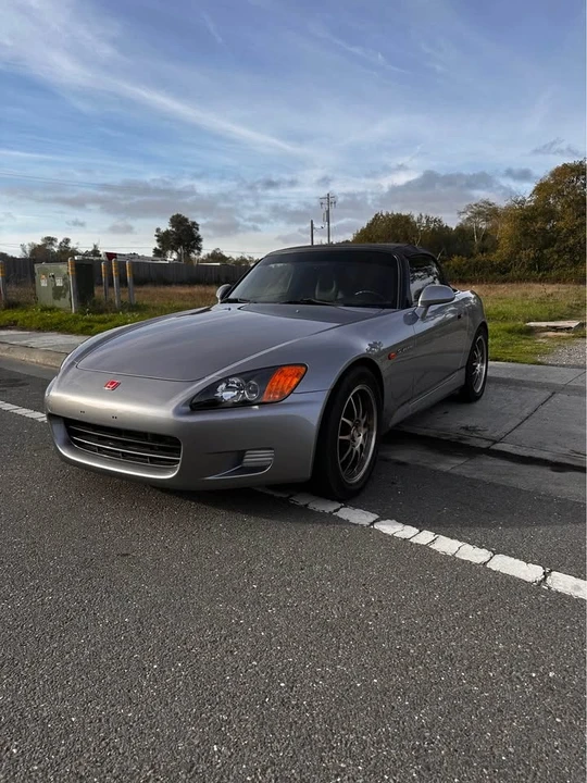 2001 Honda AP1 S2000 - Image 2 of 7