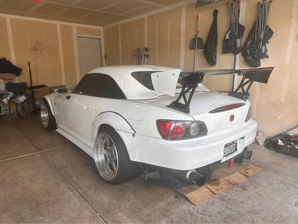 2001 Honda AP1 S2000 - Image 2 of 5
