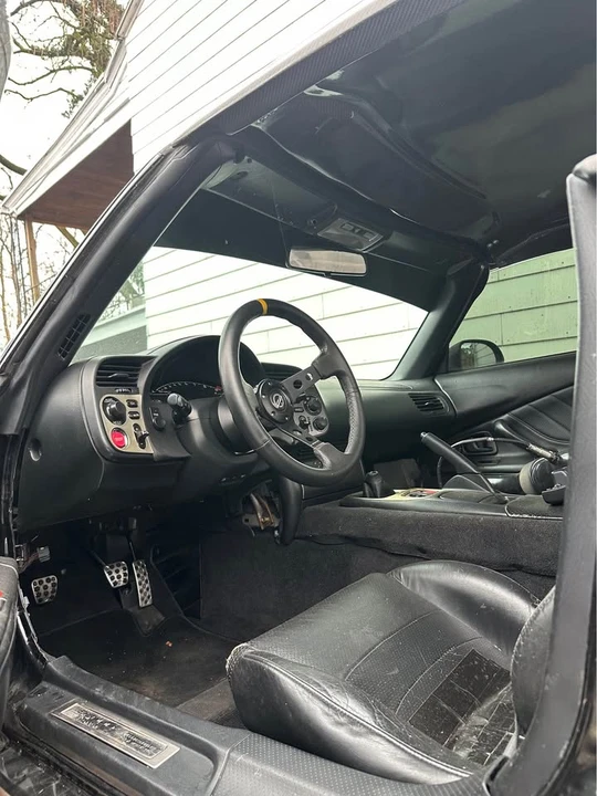2001 Honda AP1 S2000 - Image 14 of 17