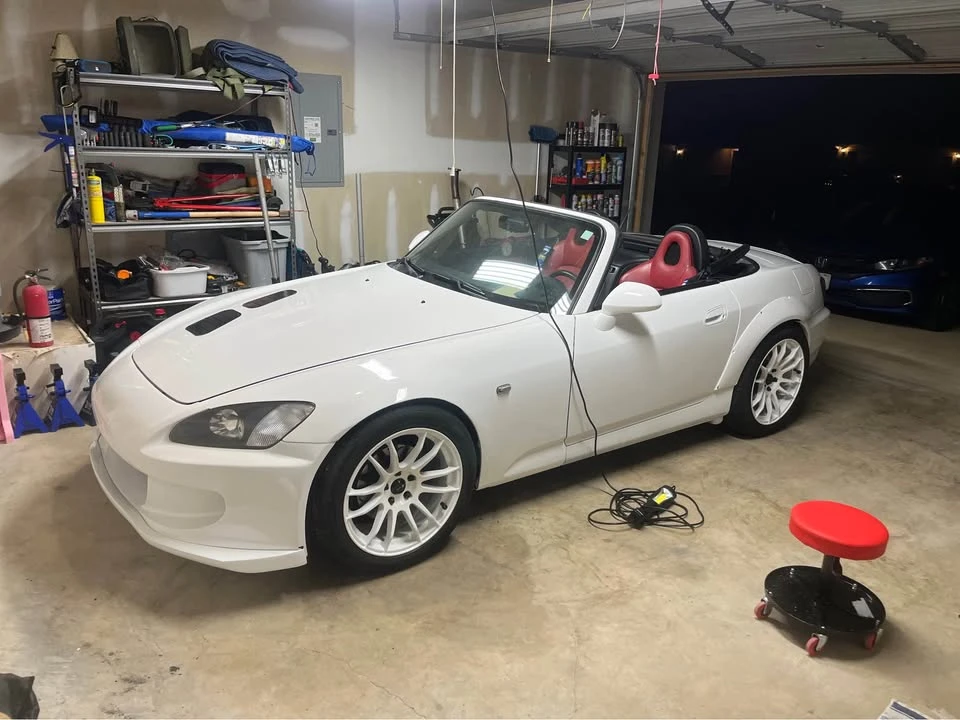 2001 Honda AP1 S2000 - Image 2 of 20