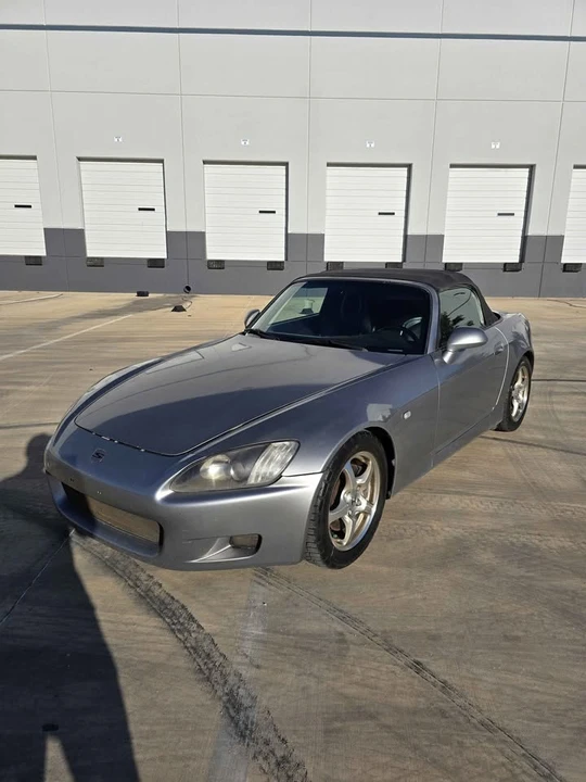 2001 Honda AP1 S2000 - Image 2 of 9