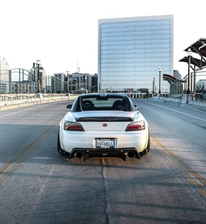 2001 Honda AP1 S2000 - Image 5 of 5