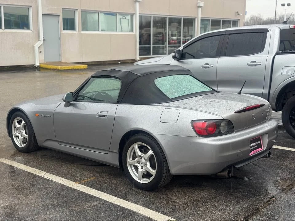 2001 Honda AP1 S2000 - Image 2 of 9