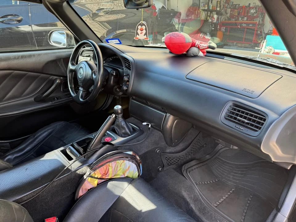 2001 Honda AP1 S2000 - Image 13 of 19