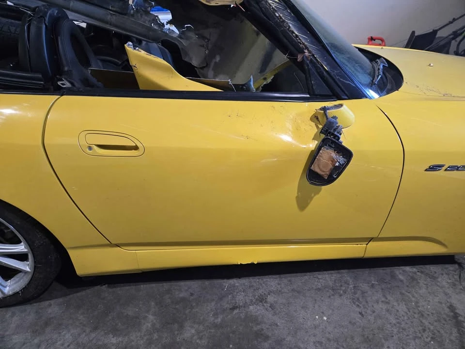 2001 Honda AP1 S2000 - Image 8 of 13