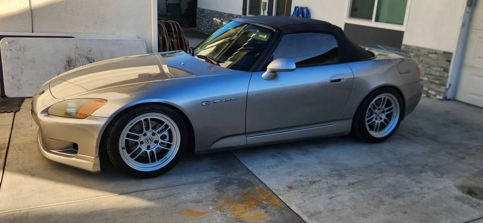 2001 Honda AP1 S2000 - Image 2 of 9