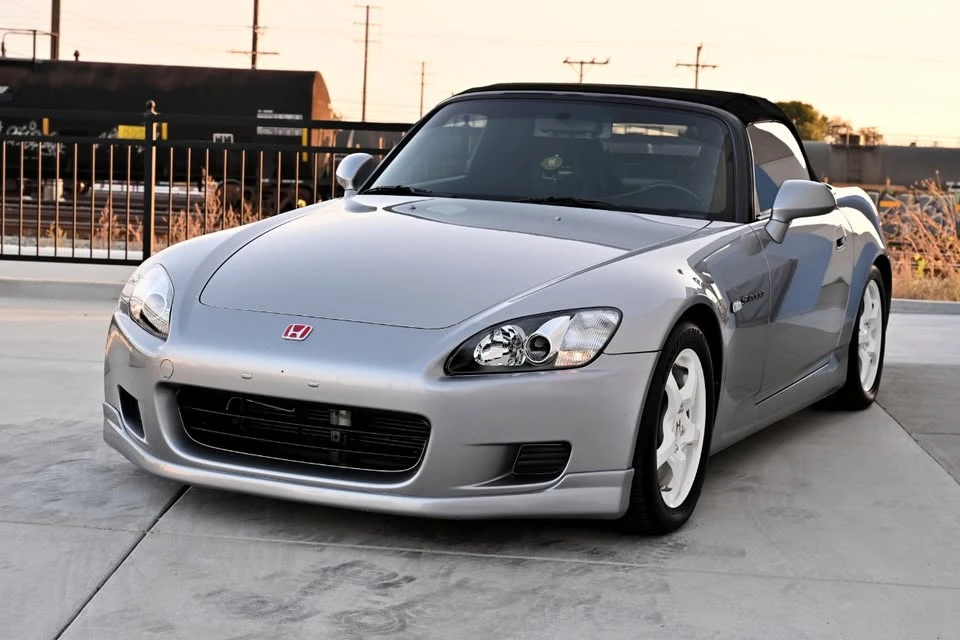 2001 Honda AP1 S2000 - Image 3 of 20