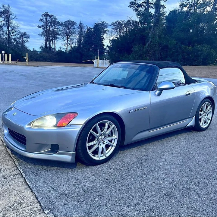 2001 Honda AP1 S2000 - Image 2 of 10