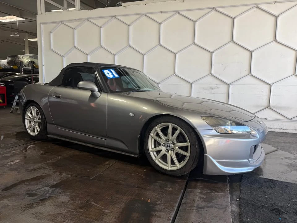 2001 Honda AP1 S2000 - Image 4 of 20