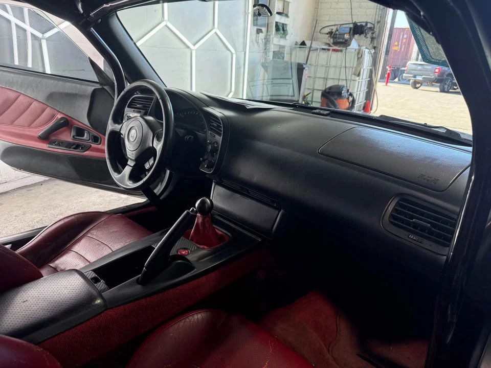 2001 Honda AP1 S2000 - Image 16 of 20