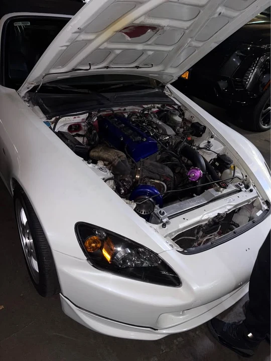 2001 Honda AP1 S2000 - Image 4 of 10