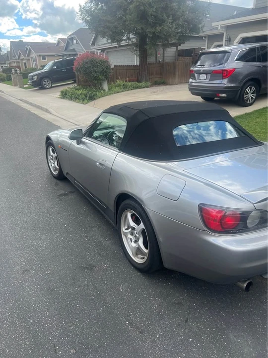 2001 Honda AP1 S2000 - Image 4 of 9