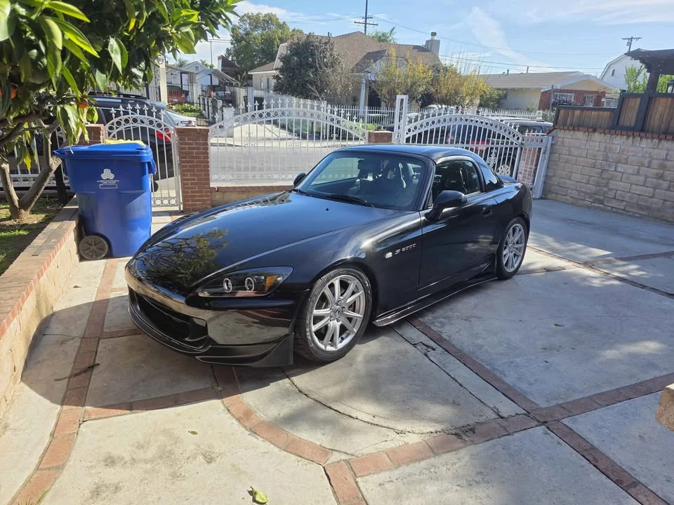2001 Honda AP1 S2000 - Image 2 of 6