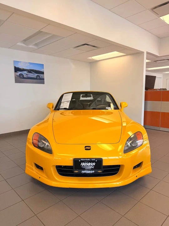 2001 Honda AP1 S2000 - Image 2 of 9