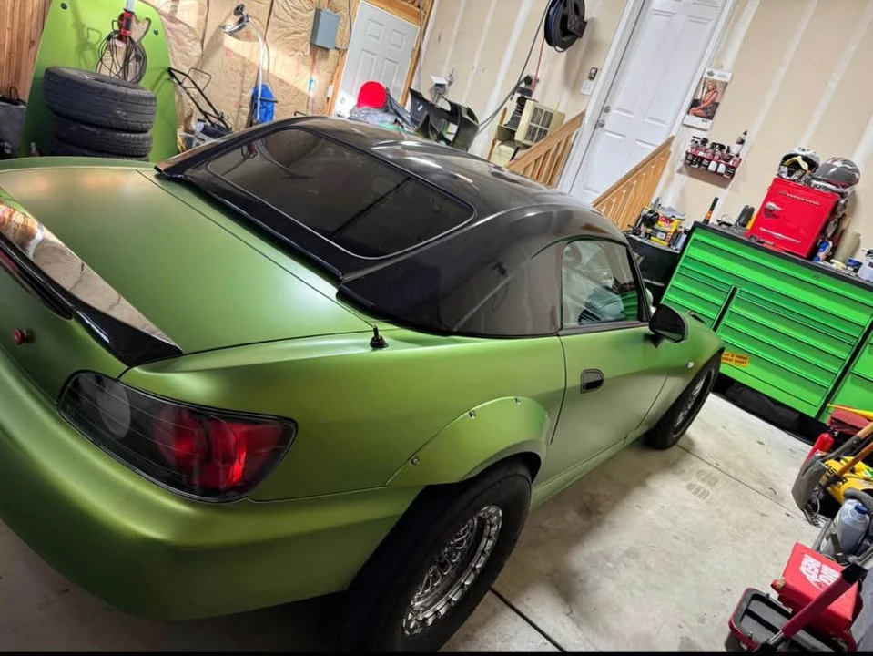 2001 Honda AP1 S2000 - Image 2 of 17
