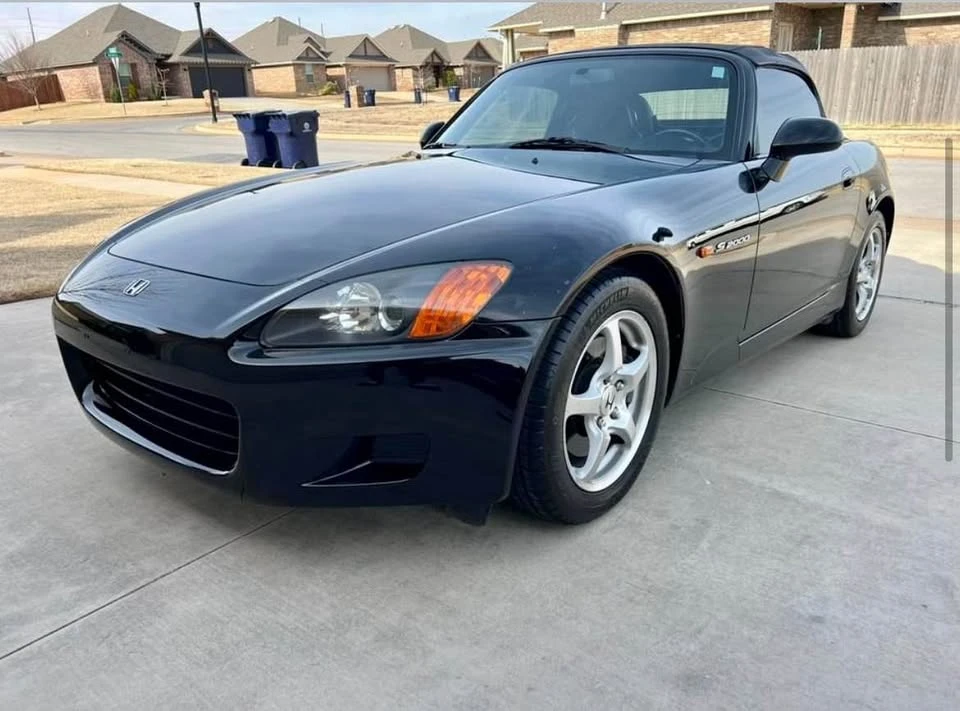 2001 Honda S2000 - Image 2 of 8