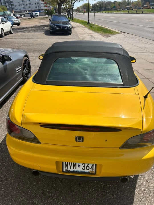 2001 Honda AP1 S2000 - Image 6 of 9