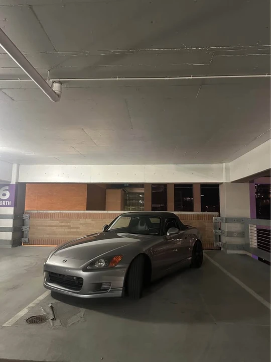 2001 Honda AP1 S2000 - Image 4 of 16