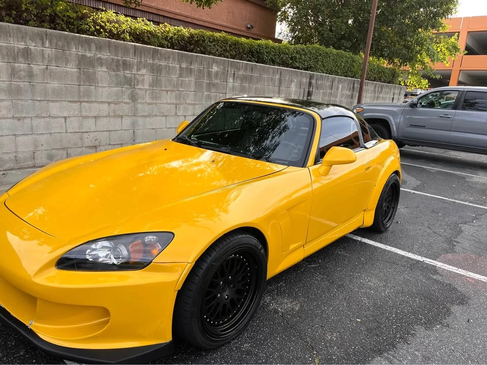 2001 Honda AP1 S2000 - Image 2 of 5