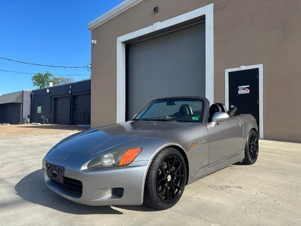 2001 Honda AP1 S2000 - Image 2 of 16