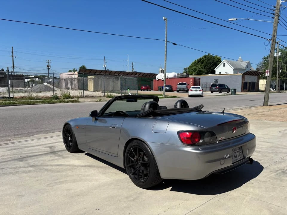 2001 Honda AP1 S2000 - Image 4 of 13