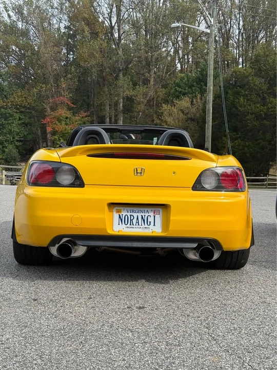 2001 Honda AP1 S2000 - Image 2 of 15