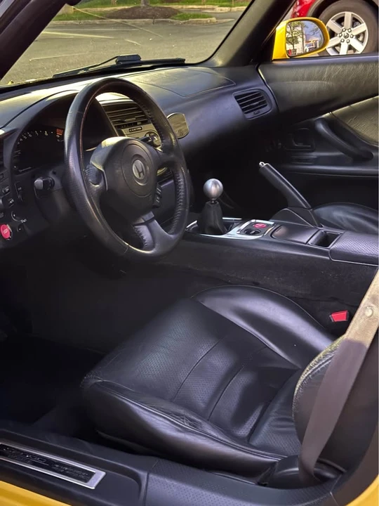 2001 Honda AP1 S2000 - Image 4 of 15
