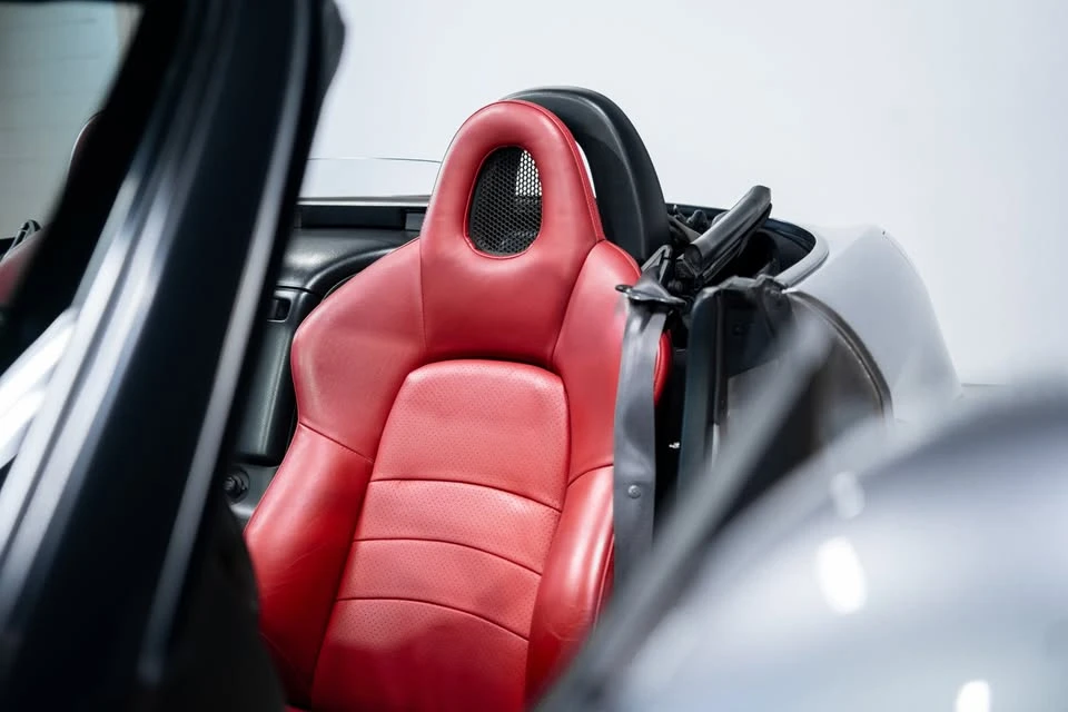 2001 Honda AP1 S2000 - Image 18 of 20