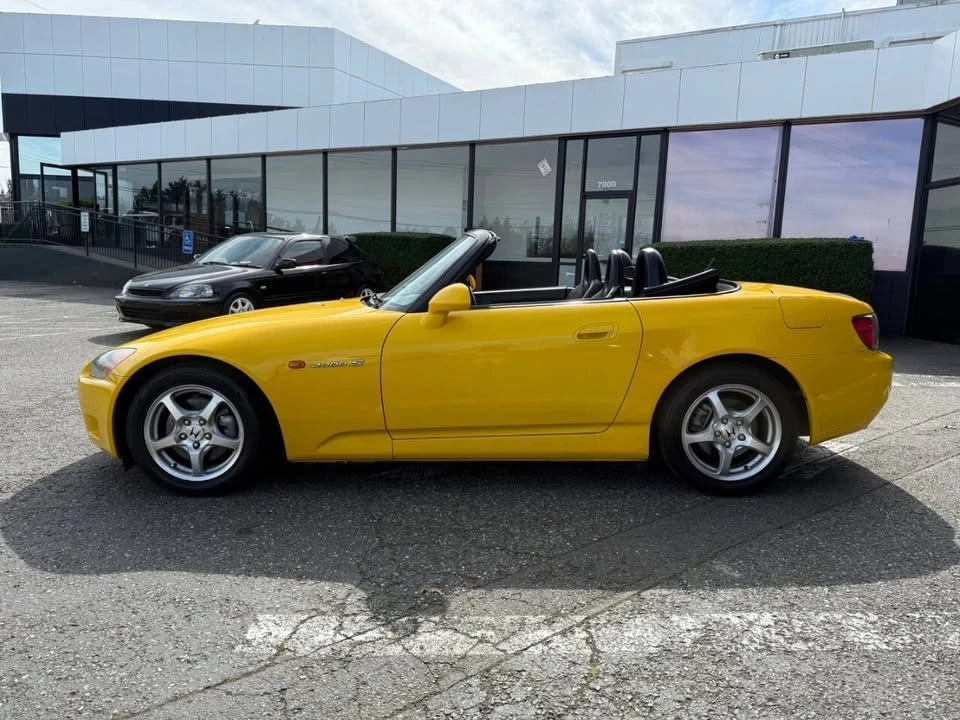 2001 Honda AP1 S2000 - Image 2 of 20
