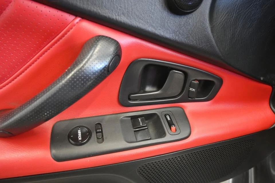 2001 Honda AP1 S2000 - Image 18 of 20