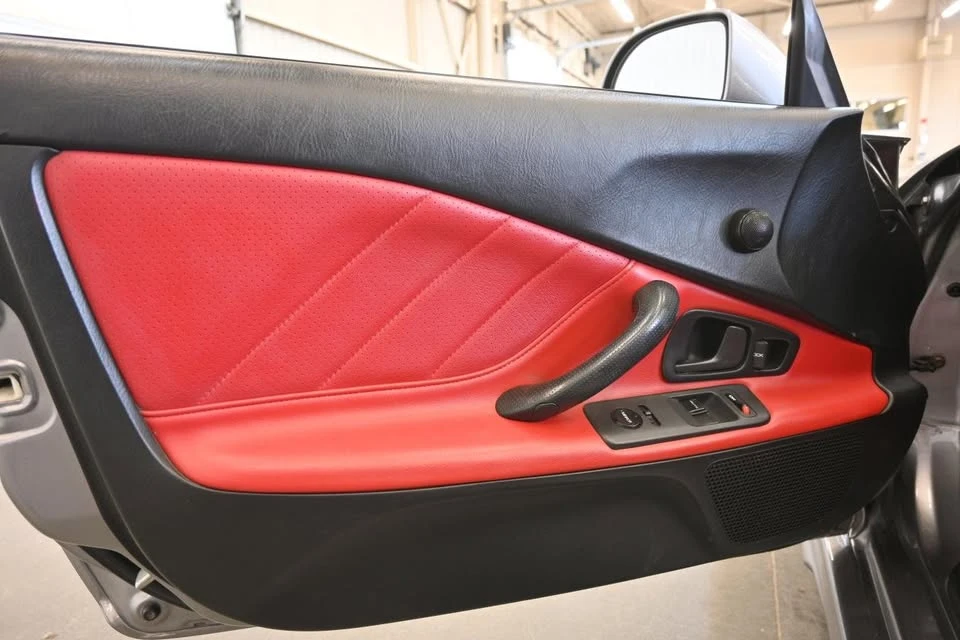 2001 Honda AP1 S2000 - Image 17 of 20