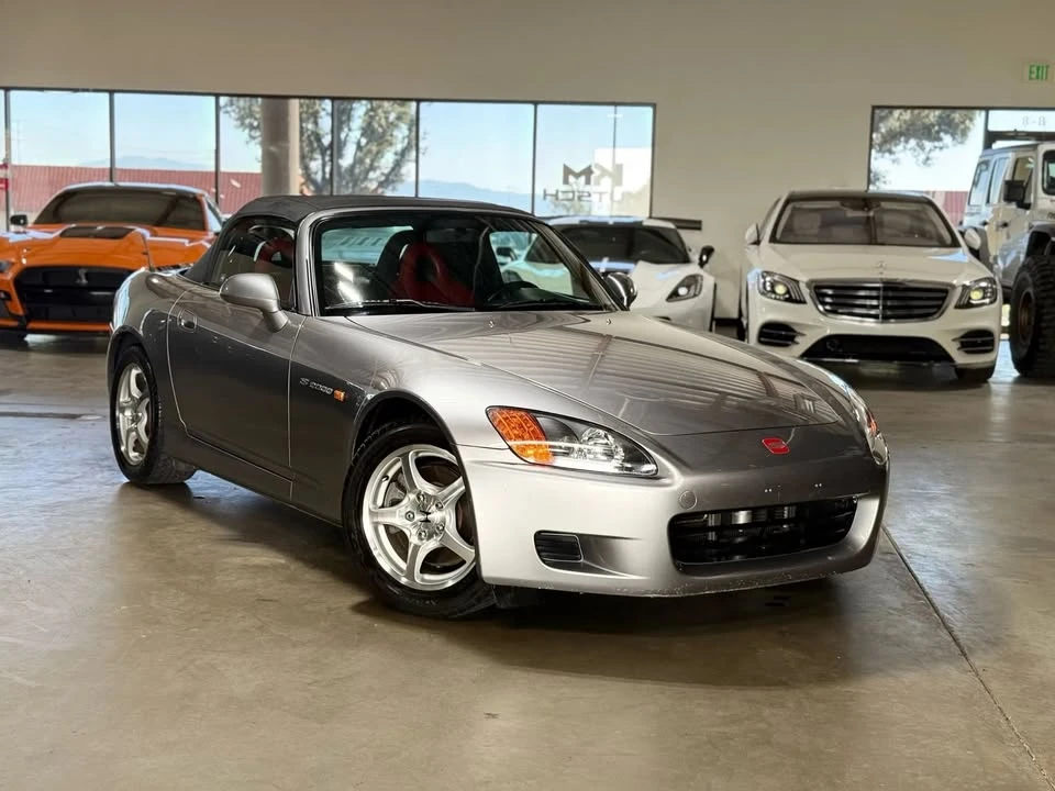 2001 Honda AP1 S2000 - Image 2 of 19