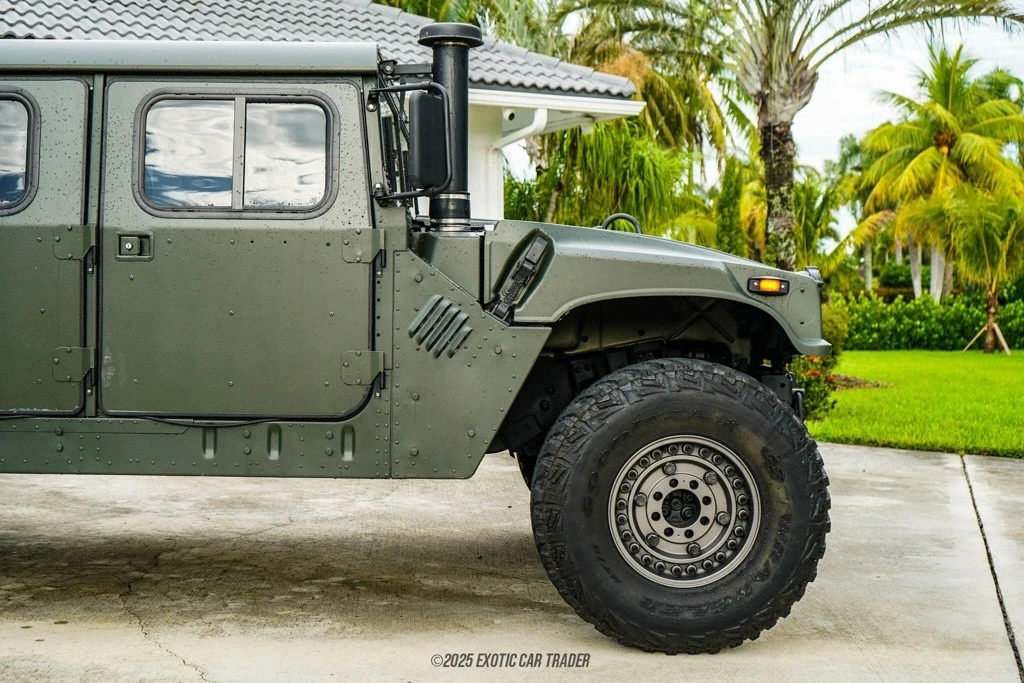 2001 Hummer HMMWV - Image 11 of 12