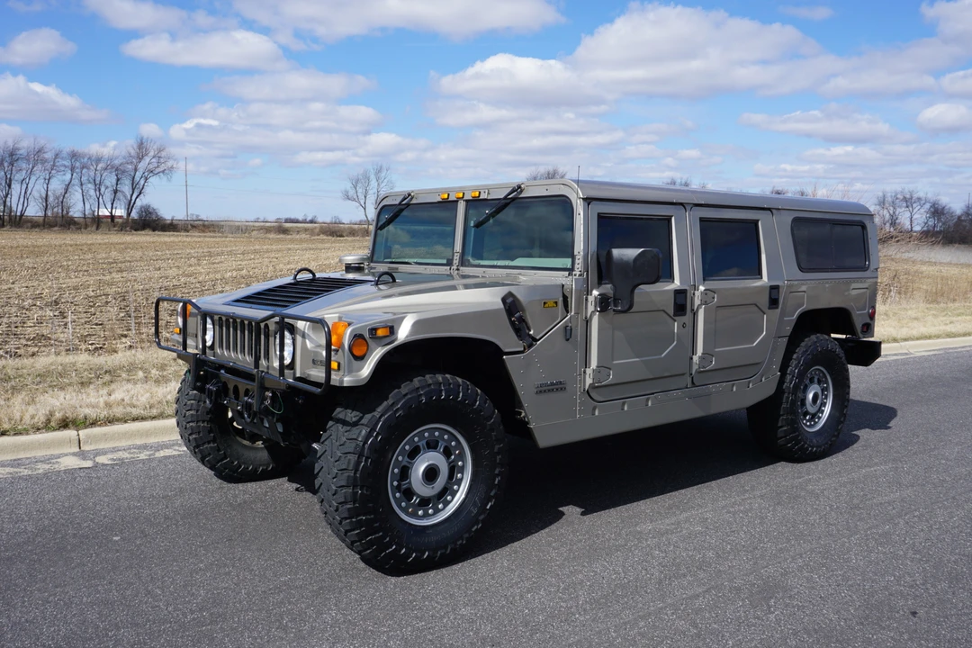2001 Hummer Hummer H1 - Image 2 of 31