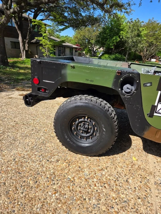 2001 Hummer HMMWV - Image 5 of 14