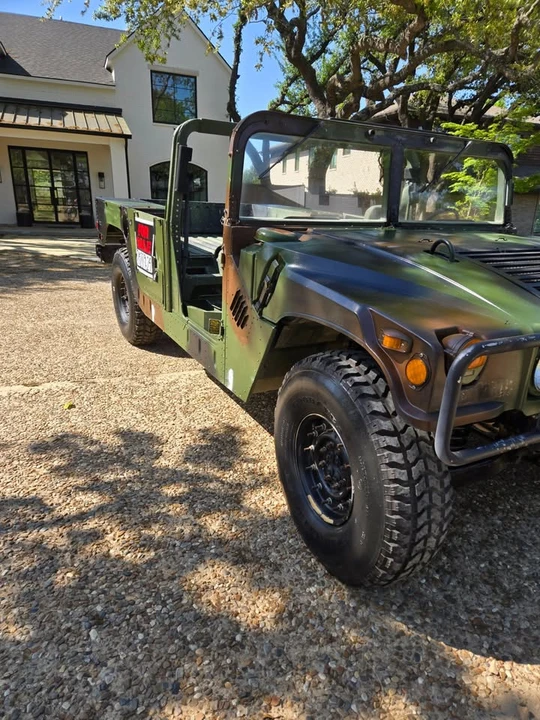 2001 Hummer HMMWV - Image 2 of 14
