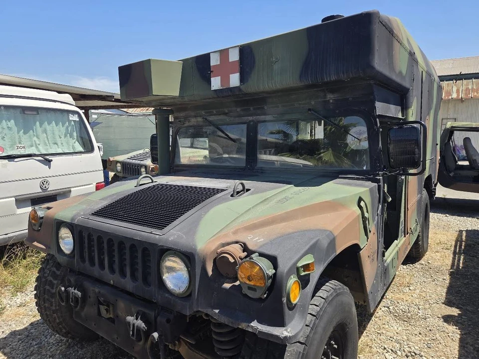 2001 AM General Hummer - Image 3 of 24