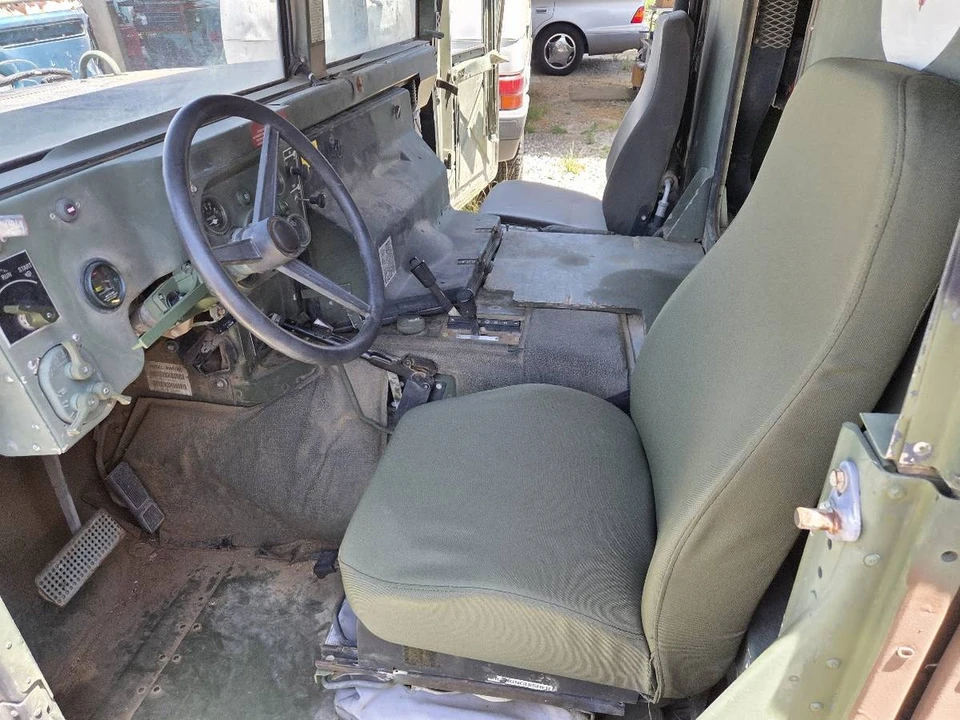 2001 AM General Hummer - Image 5 of 24