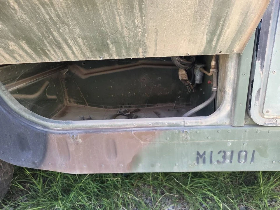 2001 AM General Hummer - Image 10 of 24