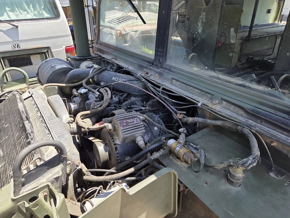 2001 AM General Hummer - Image 15 of 24