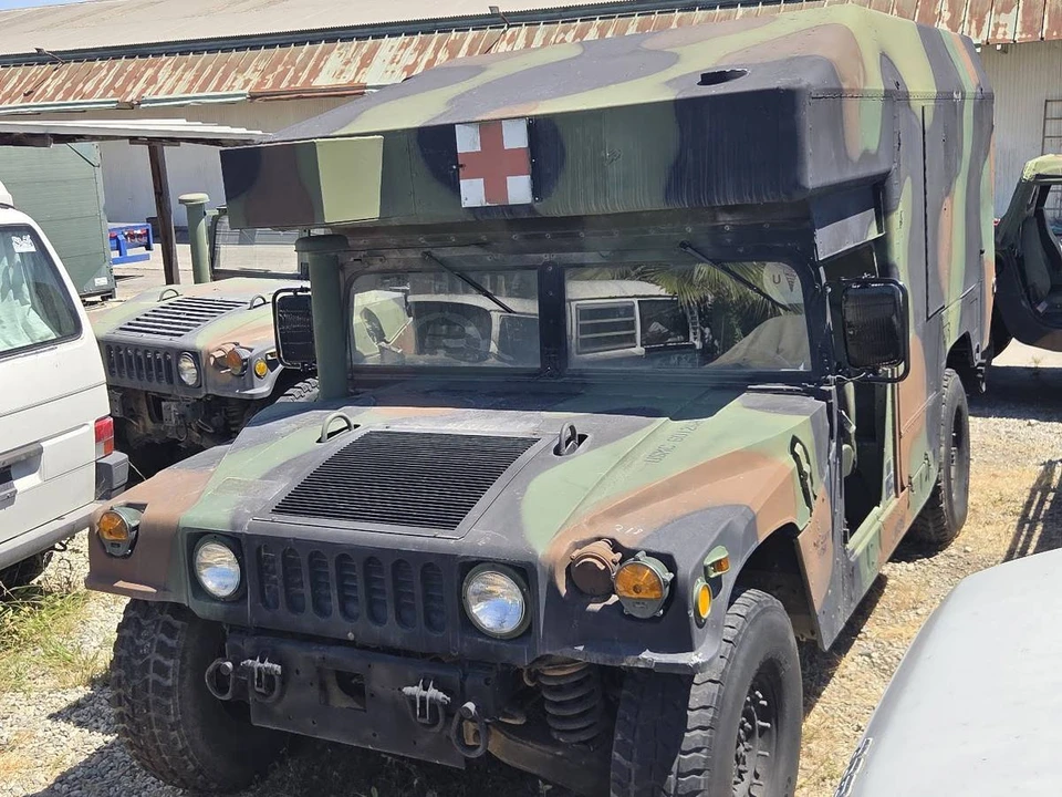 2001 AM General Hummer - Image 22 of 24